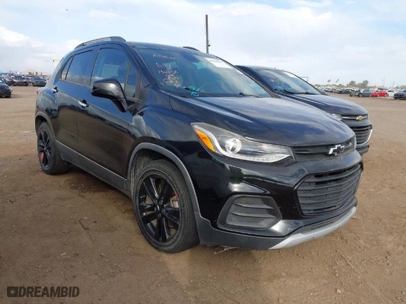 2019 Chevrolet Trax LT with VIN 3GNCJLSB9KL132858, listed as a IAAI auction lot 41960659 with 103,663 mi miles. Bid and sale history available at carsss.com. Image 1.