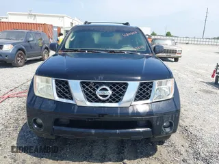 2006 Nissan Pathfinder SE z VIN 5N1AR18U16C628143, wystawiony jako IAAI lot #42113411 z przebiegiem 254 889 mil mil oraz . Historia ofert i sprzedaży dostępna na DreamBid. Obrazek 6.