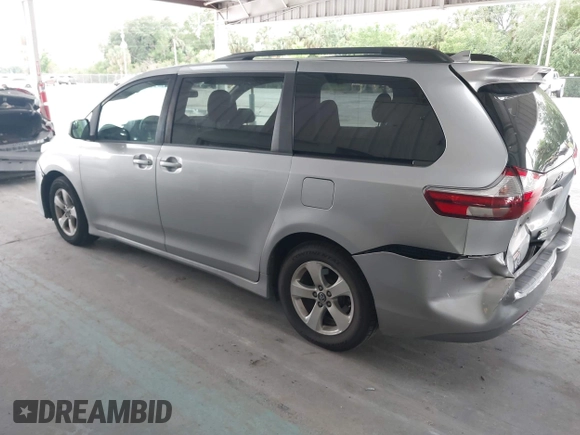 2018 Toyota Sienna LE Auto Access Seat с VIN 5TDKZ3DC4JS942314, выставлен на аукционе IAAI как лот 42230878 с пробегом 245 789 миль миль и . История ставок и продаж доступна на DreamBid. Изображение 3.