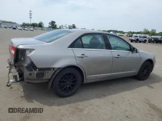 2008 Lincoln MKZ z VIN 3LNHM28TX8R622064, wystawiony jako Copart lot #59549055 z przebiegiem 83 092 mil mil oraz Szkoda całkowita • Salvage title. Historia ofert i sprzedaży dostępna na DreamBid. Obrazek 3.