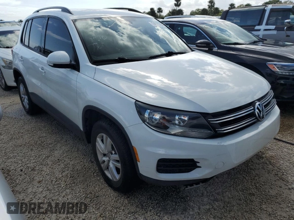 2017 Volkswagen Tiguan S with VIN WVGAV7AX3HK039090, listed as a Copart auction lot 74625704 with 62,359 mi miles and Salvage title. Bid and sale history available at DreamBid. Image 4.