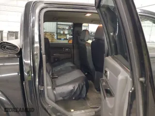 2005 Chevrolet Colorado 1SF LS Z71 with VIN 1GCDT136X58112988, listed as a IAAI auction lot 41832794 with 221,250 mi miles. Bid and sale history available at carsss.com. Image 8.