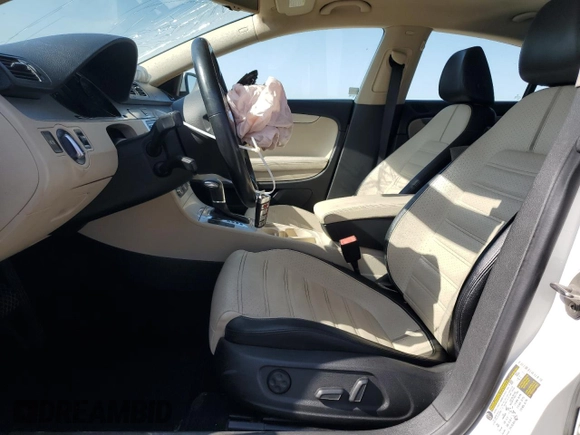2011 Volkswagen CC Sport z VIN WVWMP7AN5BE707763, wystawiony jako Copart lot #52054875 z przebiegiem 115 496 mil mil oraz Szkoda całkowita • Salvage title. Historia ofert i sprzedaży dostępna na DreamBid. Obrazek 7.