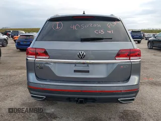 2022 Volkswagen Atlas 3.6L V6 SE w/Technology with VIN 1V2KR2CA5NC512646, listed as a IAAI auction lot 40502051 with 1 mi miles. Bid and sale history available at carsss.com. Image 16.