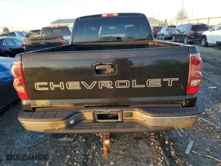 2003 Chevrolet Silverado 1500 LS with VIN 2GCEC19X631340698, listed as a Copart auction lot 82130264 with 223,986 mi miles and Clean Title. Bid and sale history available at carsss.com. Image 6.