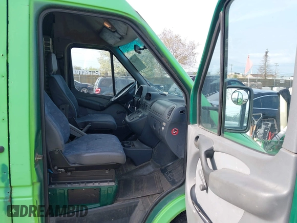 2006 Dodge Sprinter with VIN WD0PD644X65874698, listed as a IAAI auction lot 42114147 with 139,659 mi miles and . Bid and sale history available at DreamBid. Image 5.