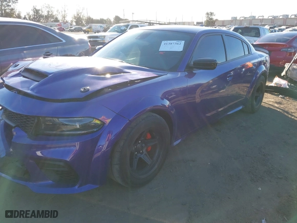 2023 Dodge Charger Scat Pack Widebody with VIN 2C3CDXGJ2PH638480, listed as a IAAI auction lot 41387362 with 8,363 mi miles. Bid and sale history available at carsss.com. Image 18.