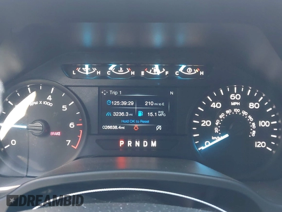 2019 Ford F-150 XL z VIN 1FTMF1C55KKF28511, wystawiony jako IAAI lot #41255476 z przebiegiem 26 638 mil mil oraz . Historia ofert i sprzedaży dostępna na DreamBid. Obrazek 7.
