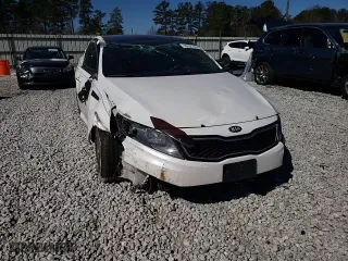 2013 Kia Optima SX with VIN 5XXGR4A69DG129924, listed as a Copart auction lot 46638725 with 395,302 mi miles and Salvage Title. Bid and sale history available at carsss.com. Image 14.