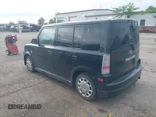 2006 Scion xB with VIN JTLKT324664075714, listed as a IAAI auction lot 42585055 with 207,385 mi miles and . Bid and sale history available at DreamBid. Image 3.