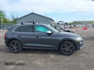 2019 Audi SQ5 Premium с VIN WA1A4AFYXK2025887, выставлен на аукционе IAAI как лот 42225112 с пробегом 68 154 миль миль и . История ставок и продаж доступна на DreamBid. Изображение 14.