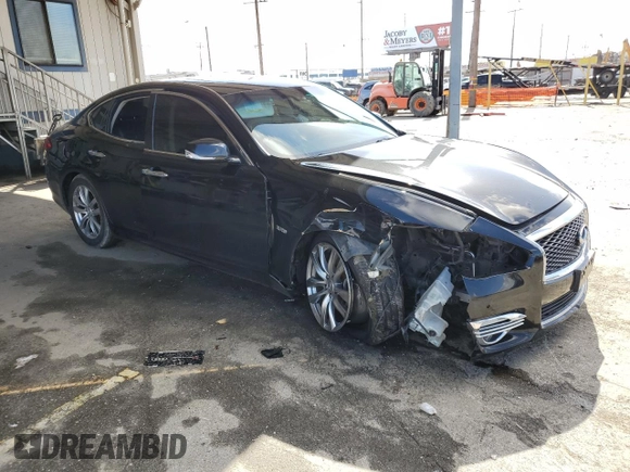 2015 Infiniti Q70 with VIN JN1EY1AP9FM510013, listed as a Copart auction lot 45341105 with 92,255 mi miles and Salvage title. Bid and sale history available at DreamBid. Image 4.