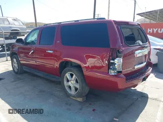 2007 Chevrolet Suburban LT with VIN 3GNFK16347G260507, listed as a IAAI auction lot 42551224 with 208,824 mi miles and . Bid and sale history available at DreamBid. Image 3.