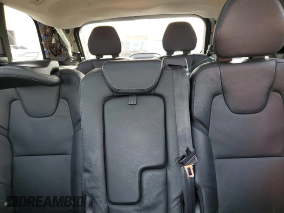 2016 Volvo XC90 T6 Momentum with VIN YV4A22PK5G1079832, listed as a Copart auction lot 69843082 with 64,938 mi miles. Bid and sale history available at carsss.com. Image 10.