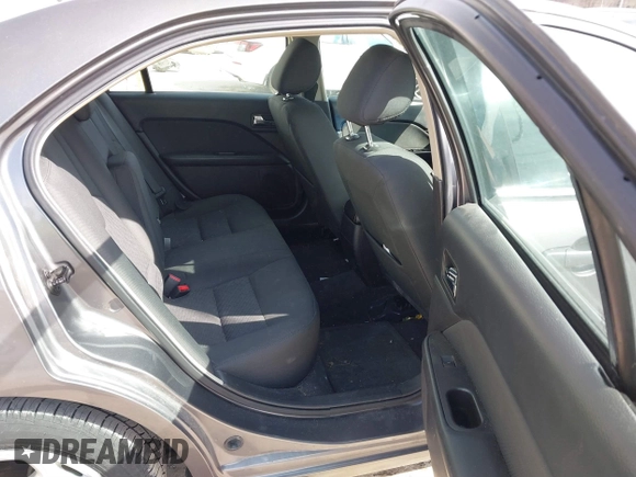 2011 Ford Fusion SE with VIN 3FAHP0HA7BR340296, listed as a IAAI auction lot 41860467 with 137,705 mi miles. Bid and sale history available at carsss.com. Image 8.