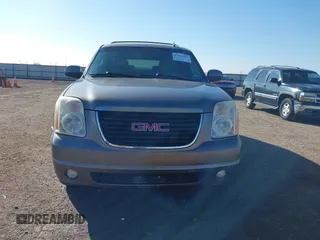 2012 GMC Yukon XL SLT with VIN 1GKS2KE73CR167820, listed as a IAAI auction lot 41462950 with 243,554 mi miles. Bid and sale history available at carsss.com. Image 12.