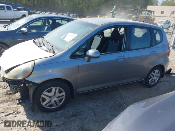 2008 Honda Fit z VIN JHMGD38458S068675, wystawiony jako IAAI lot #42240978 z przebiegiem 117 092 mil mil oraz . Historia ofert i sprzedaży dostępna na DreamBid. Obrazek 15.