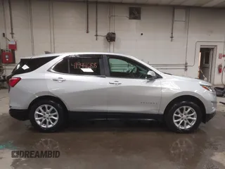 2021 Chevrolet Equinox LT z VIN 3GNAXUEV8MS116497, wystawiony jako IAAI lot #41944688 z przebiegiem 45 177 mil mil oraz . Historia ofert i sprzedaży dostępna na DreamBid. Obrazek 13.