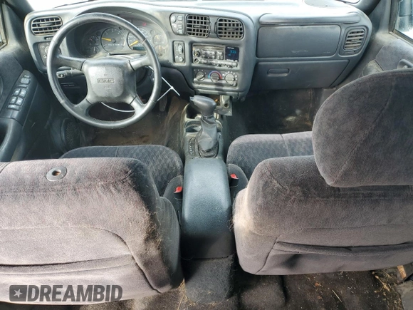 2001 GMC Jimmy SLE with VIN 1GKDT13W512196056, listed as a Copart auction lot 46338225 with 205,918 mi miles and Salvage Title. Bid and sale history available at carsss.com. Image 8.
