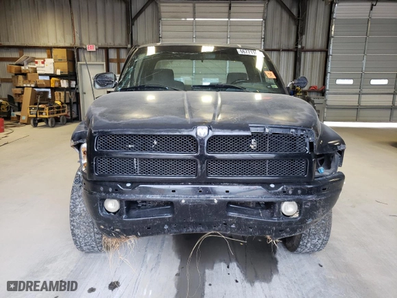 1996 Dodge Ram 1500 with VIN 3B7HF13Z6TG139535, listed as a Copart auction lot 46540125 with 152,360 mi miles and Non Repairable. Bid and sale history available at carsss.com. Image 5.