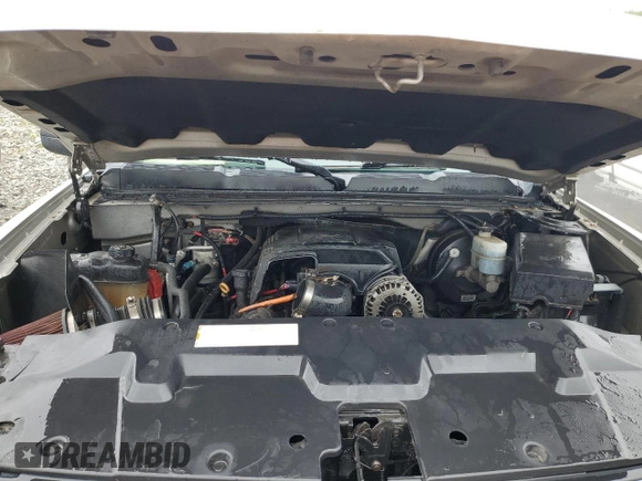 2008 Chevrolet Silverado 1500 LTZ with VIN 2GCEK19J781337461, listed as a Copart auction lot 70326034 with 216,119 mi miles and Non Repairable. Bid and sale history available at carsss.com. Image 11.