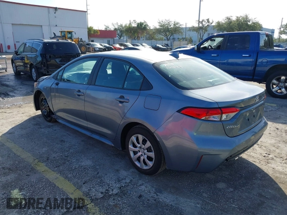 2023 Toyota Corolla LE with VIN 5YFB4MDE5PP061676, listed as a IAAI auction lot 38135529 with 3,961 mi miles. Bid and sale history available at carsss.com. Image 3.