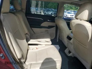 2018 Toyota Highlander Limited with VIN 5TDDZRFH1JS908660, listed as a Copart auction lot 62480335 with 77,490 mi miles and Salvage title. Bid and sale history available at DreamBid. Image 11.