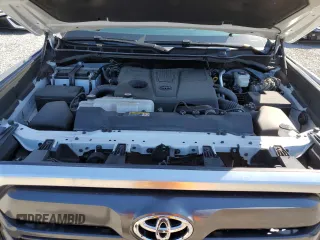 2022 Toyota Tundra Limited с VIN 5TFJA5DB4NX043068, выставлен на аукционе Copart как лот 49966605 с пробегом 32 628 миль миль и Списание • Salvage title. История ставок и продаж доступна на DreamBid. Изображение 11.