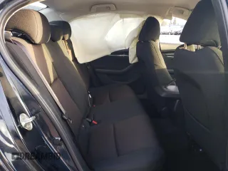 2022 Mazda 3 S z VIN JM1BPAAL1N1506795, wystawiony jako Copart lot #82496954 z przebiegiem 18 693 mil mil oraz Szkoda całkowita • Salvage title. Historia ofert i sprzedaży dostępna na DreamBid. Obrazek 11.