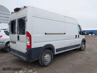 2021 Ram ProMaster Cargo Van with VIN 3C6LRVDG8ME522726, listed as a IAAI auction lot 41542686 with 224,275 mi miles. Bid and sale history available at carsss.com. Image 4.