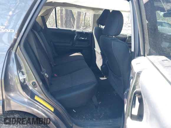 2019 Toyota 4Runner SR5 с VIN JTEBU5JR7K5661632, выставлен на аукционе IAAI как лот 41634341 с пробегом 65 485 миль миль и . История ставок и продаж доступна на DreamBid. Изображение 8.