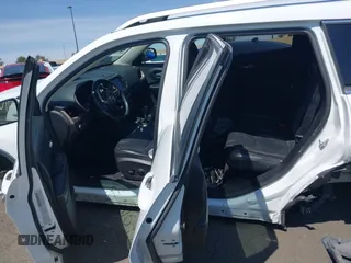 2016 Jeep Cherokee High Altitude with VIN 1C4PJLDB0GW249558, listed as a IAAI auction lot 41851549 with 128,638 mi miles. Bid and sale history available at carsss.com. Image 8.