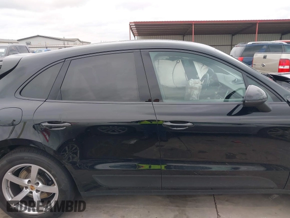 2020 Porsche Macan z VIN WP1AA2A55LLB10888, wystawiony jako IAAI lot #40971770 z przebiegiem 26 295 mil mil oraz . Historia ofert i sprzedaży dostępna na DreamBid. Obrazek 13.