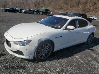 2017 Maserati Ghibli z VIN ZAM57XSA5H1216203, wystawiony jako Copart lot #51991055 z przebiegiem 70 203 mil mil oraz Szkody całkowita. Historia ofert i sprzedaży dostępna na DreamBid. Obrazek 1.
