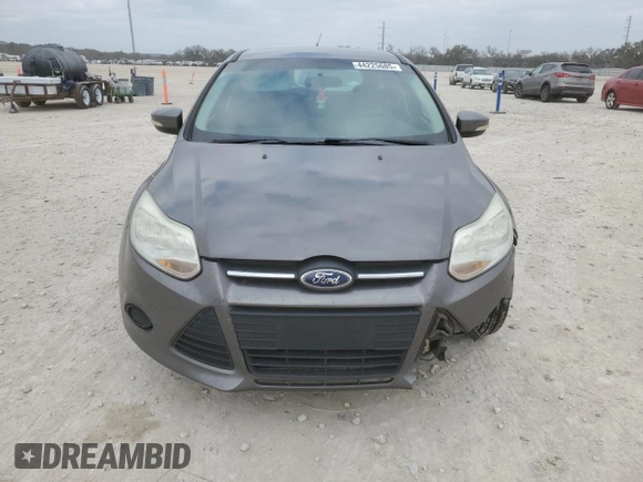 2013 Ford Focus SE with VIN 1FADP3K23DL317553, listed as a Copart auction lot 44225685 with 137,577 mi miles and Salvage Title. Bid and sale history available at carsss.com. Image 5.