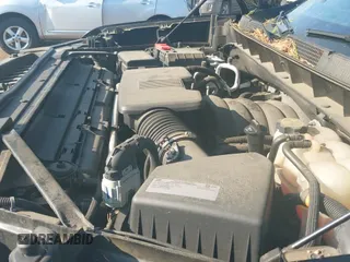 2019 Chevrolet Silverado 1500 RST with VIN 3GCUYEED9KG102561, listed as a IAAI auction lot 43216999 with 76,081 mi miles and . Bid and sale history available at DreamBid. Image 20.