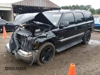 2005 GMC Yukon SLE z VIN 1GKEC13TX5R259725, wystawiony jako Copart lot #55979215 z przebiegiem Nie podano mil oraz Szkoda całkowita • Salvage title. Historia ofert i sprzedaży dostępna na DreamBid. Obrazek 1.