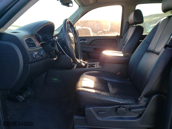 2010 GMC Yukon Hybrid with VIN 1GKUKFDJ1AR201506, listed as a Copart auction lot 43229585 with 134,706 mi miles and Clean Title. Bid and sale history available at carsss.com. Image 7.