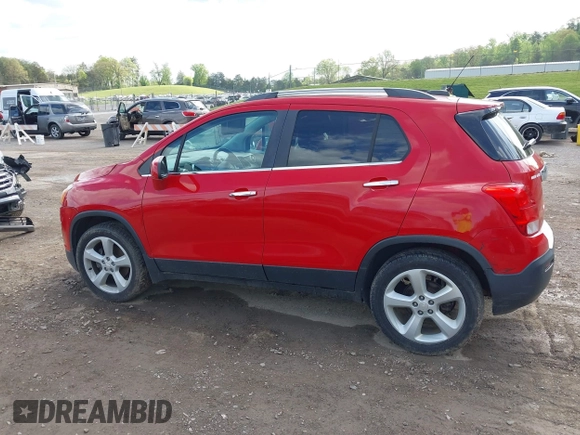 2015 Chevrolet Trax LTZ with VIN 3GNCJTSB6FL213113, listed as a IAAI auction lot 41999668 with 88,361 mi miles. Bid and sale history available at carsss.com. Image 14.
