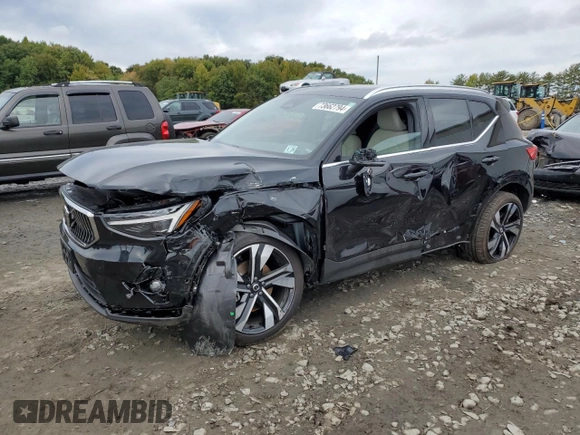 2024 Volvo XC40 с VIN YV4L12UF0R2313942, выставлен на аукционе Copart как лот 73662794 с пробегом Не указан миль и Списание • Salvage title. История ставок и продаж доступна на DreamBid. Изображение 1.