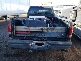2002 Ford F-350 XL z VIN 1FTWW33F12EA47344, wystawiony jako Copart lot #81088084 z przebiegiem Nie podano mil oraz Szkoda całkowita • Salvage title. Historia ofert i sprzedaży dostępna na DreamBid. Obrazek 6.
