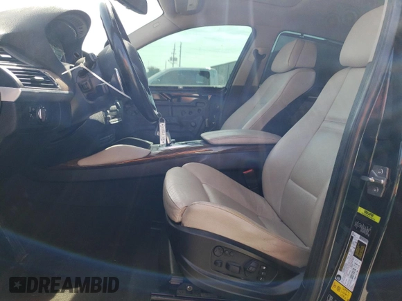 2013 BMW X6 xDrive35i z VIN 5UXFG2C55DL783005, wystawiony jako Copart lot #53490695 z przebiegiem 159 848 mil mil oraz Szkoda całkowita • Salvage title. Historia ofert i sprzedaży dostępna na DreamBid. Obrazek 7.
