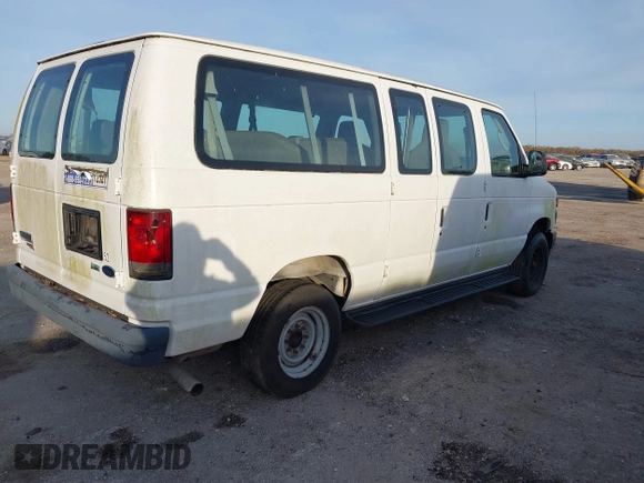 2010 Ford Econoline Passenger XL with VIN 1FBNE3BL2ADA92615, listed as a IAAI auction lot 41059880 with Not provided miles and . Bid and sale history available at DreamBid. Image 4.
