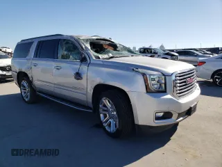 2019 GMC Yukon XL SLT with VIN 1GKS1GKC5KR409622, listed as a Copart auction lot 85703104 with 0 mi miles and Salvage Title. Bid and sale history available at carsss.com. Image 4.