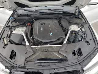 2019 BMW 5 Series 540i with VIN WBAJE5C50KWW15915, listed as a Copart auction lot 61334275 with 73,279 mi miles and Non repairable. Bid and sale history available at DreamBid. Image 11.
