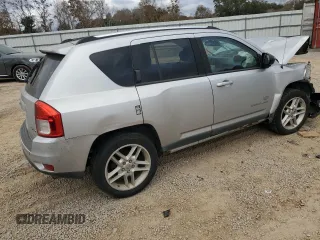 2011 Jeep Compass Limited with VIN 1J4NF5FB6BD182058, listed as a Copart auction lot 42947865 with 186,164 mi miles and Salvage Title. Bid and sale history available at carsss.com. Image 3.