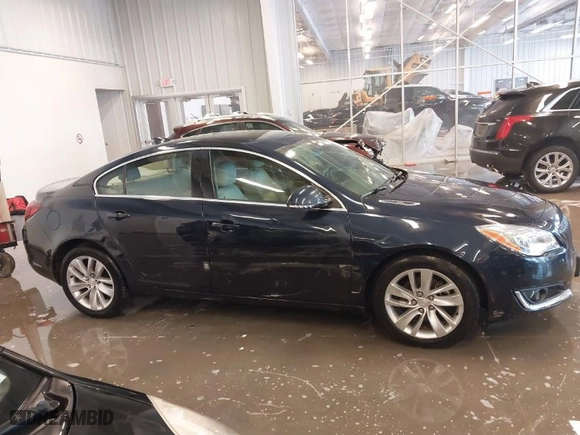 2015 Buick Regal with VIN 2G4GK5EXXF9220865, listed as a IAAI auction lot 41289881 with 130,772 mi miles. Bid and sale history available at carsss.com. Image 13.