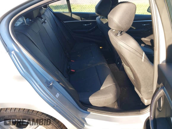 2017 BMW 3 Series 330i with VIN WBA8B9G30HNU57209, listed as a IAAI auction lot 40523376 with 94,338 mi miles. Bid and sale history available at carsss.com. Image 8.