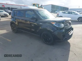 2014 Kia Soul with VIN KNDJN2A26E7738255, listed as a IAAI auction lot 41725488 with 126,222 mi miles. Bid and sale history available at carsss.com. Image 1.