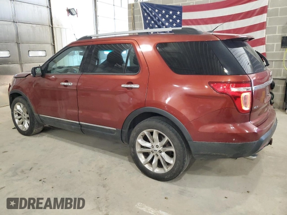 2014 Ford Explorer XLT z VIN 1FM5K8D86EGA42228, wystawiony jako Copart lot #51302755 z przebiegiem 139 470 mil mil oraz Szkody całkowita. Historia ofert i sprzedaży dostępna na DreamBid. Obrazek 2.